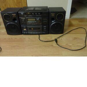 Panasonic RX-DS790 is a portable stereo cassette player / recorder